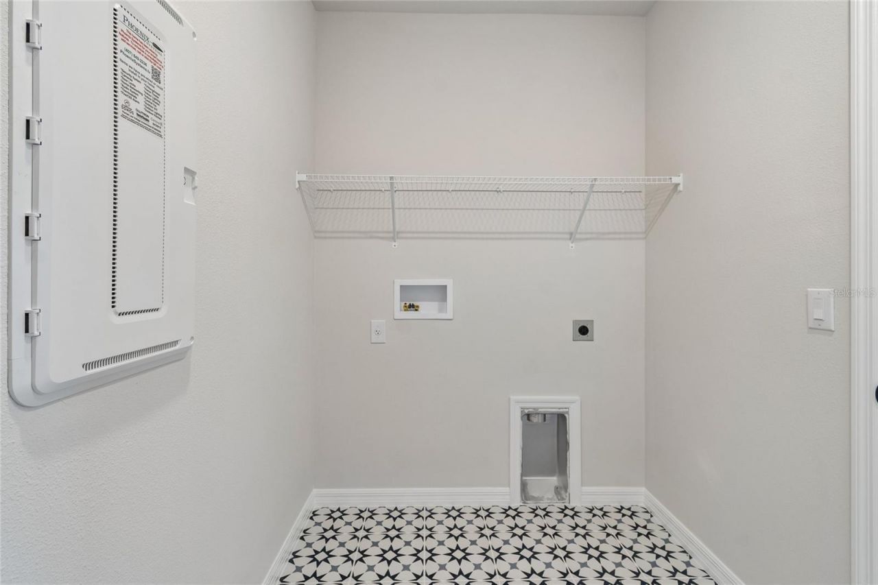 15235 Eastlyn Drive, Bradenton, FL 34212 Photo