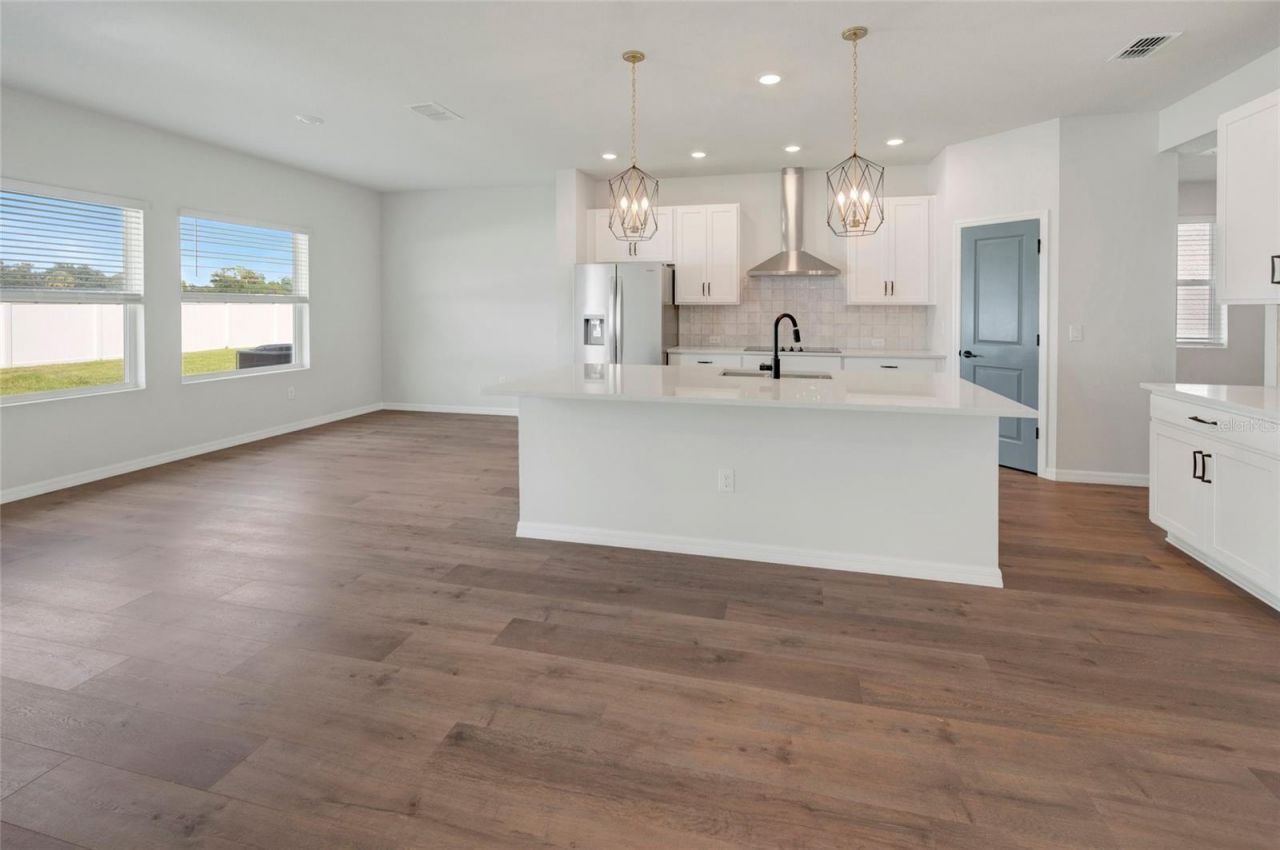 15235 Eastlyn Drive, Bradenton, FL 34212 Photo