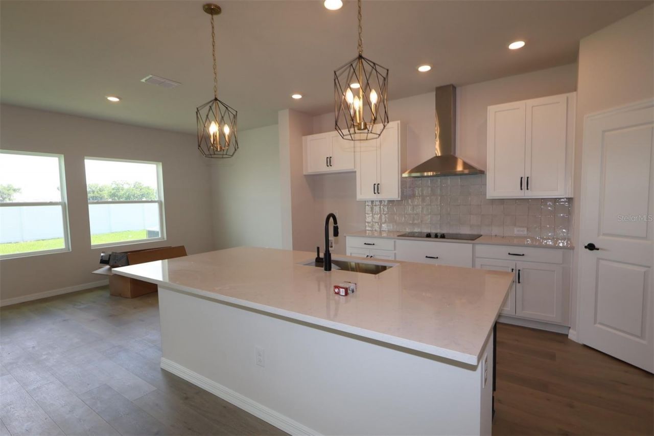 15235 Eastlyn Drive, Bradenton, FL 34212 Photo