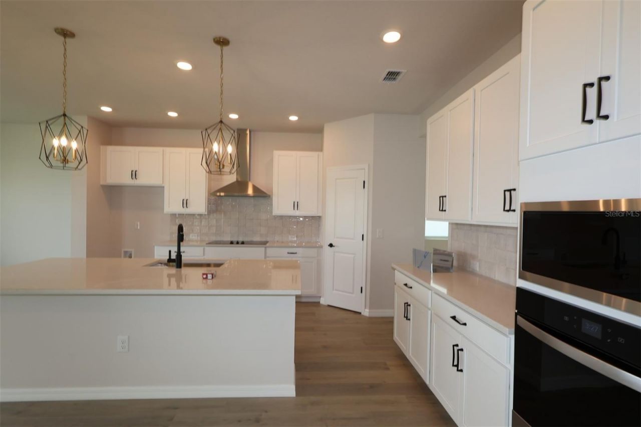 15235 Eastlyn Drive, Bradenton, FL 34212 Photo