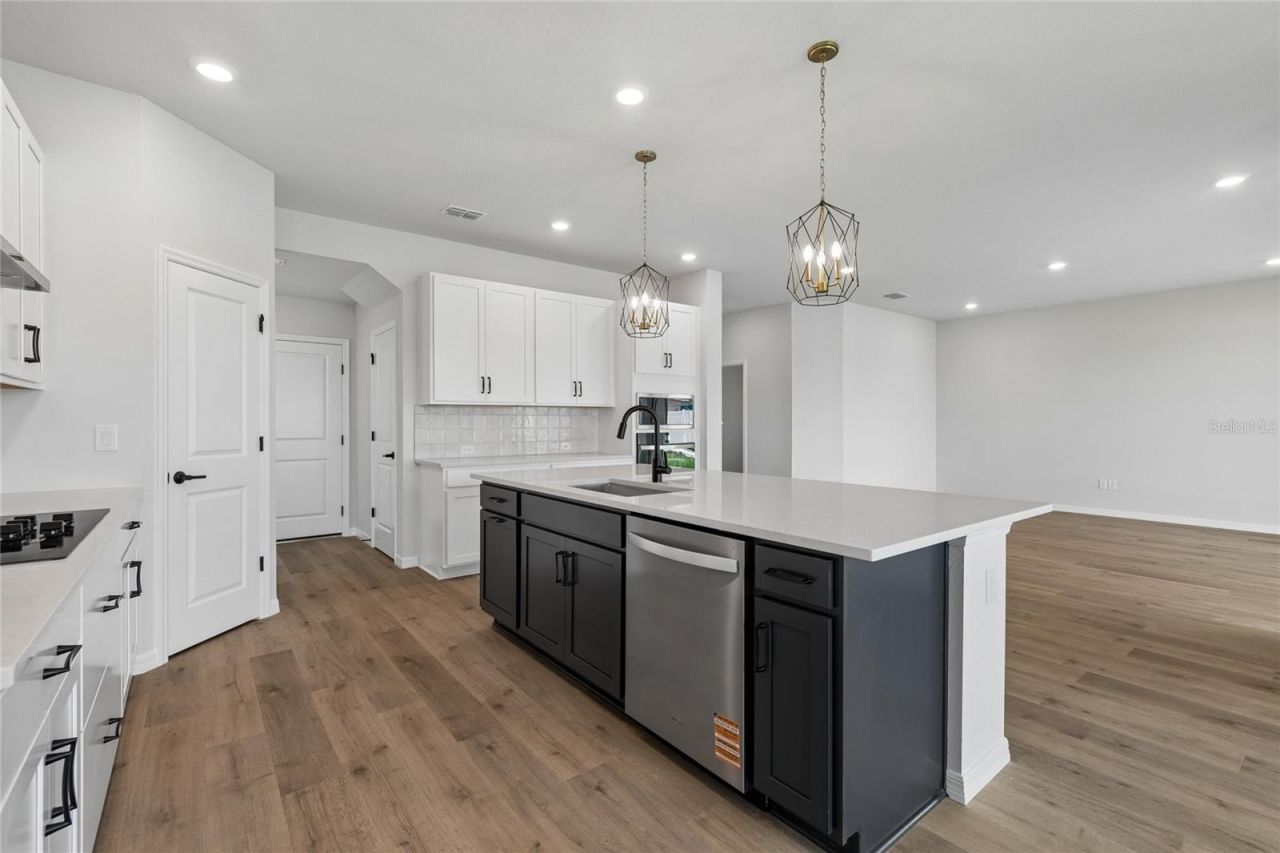 15235 Eastlyn Drive, Bradenton, FL 34212 Photo
