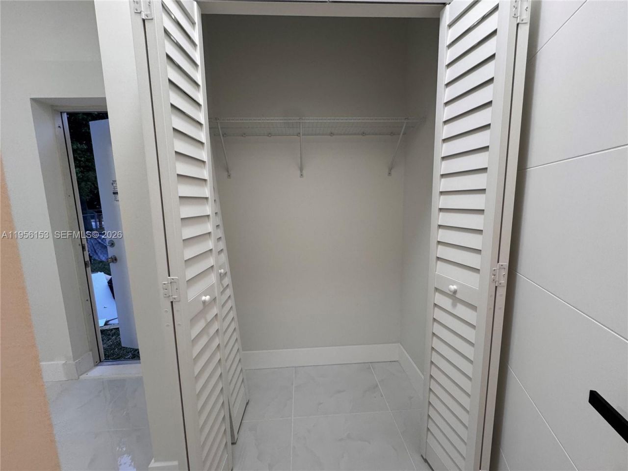 915 NW 104 St , Unit B-Back, Miami, FL 33150 Photo