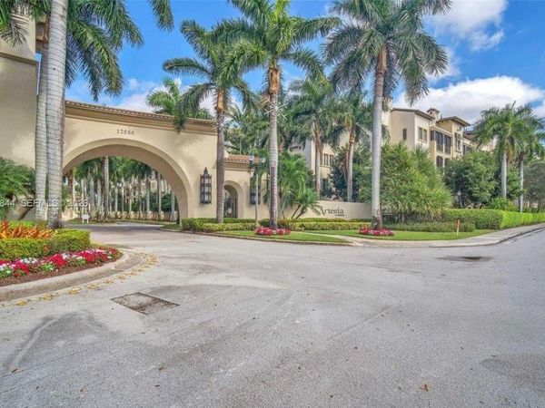 2901 NW 126th Ave, Unit 2-318, Sunrise, FL 33323