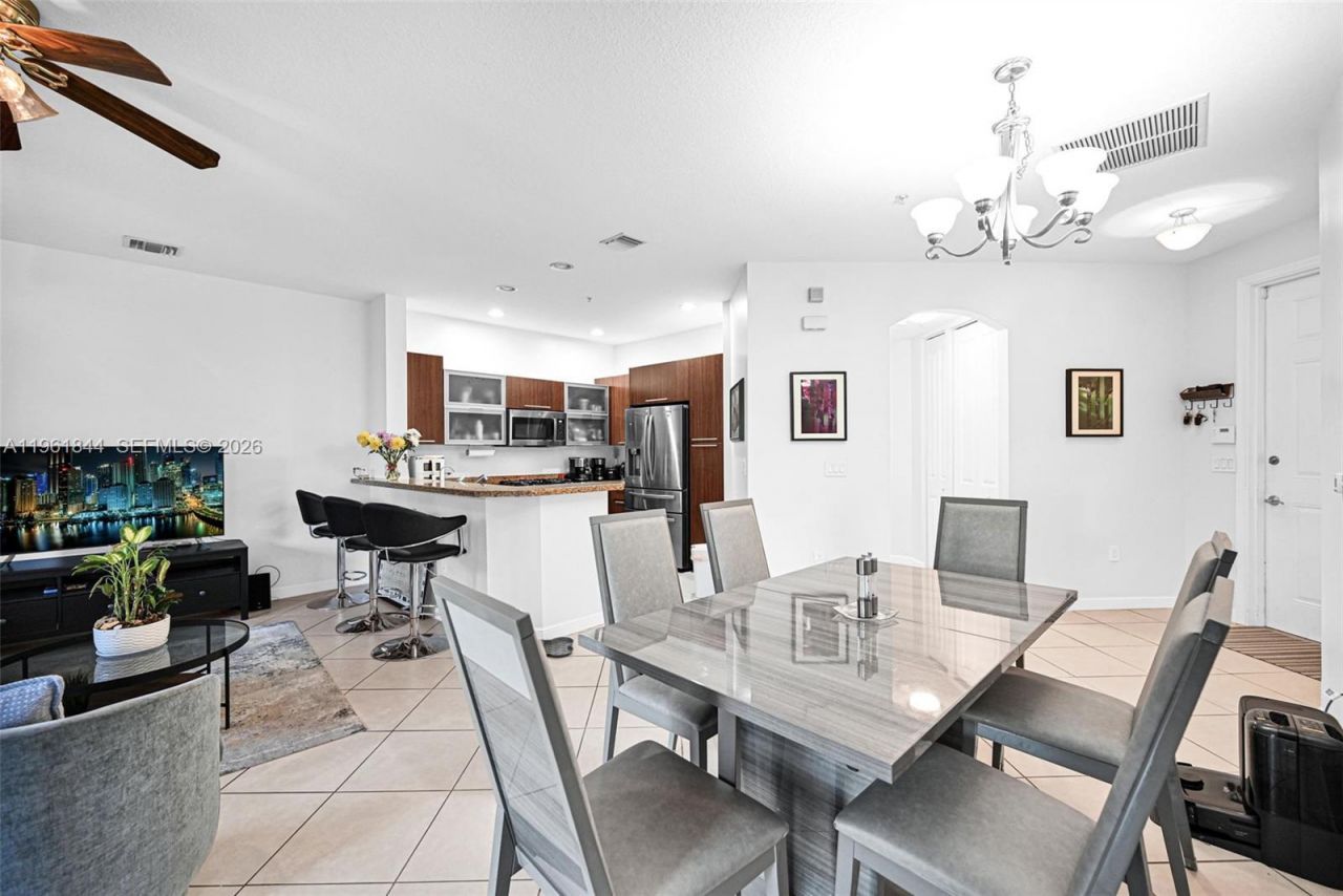 2901 NW 126th Ave, Unit 2-318, Sunrise, FL 33323 Photo