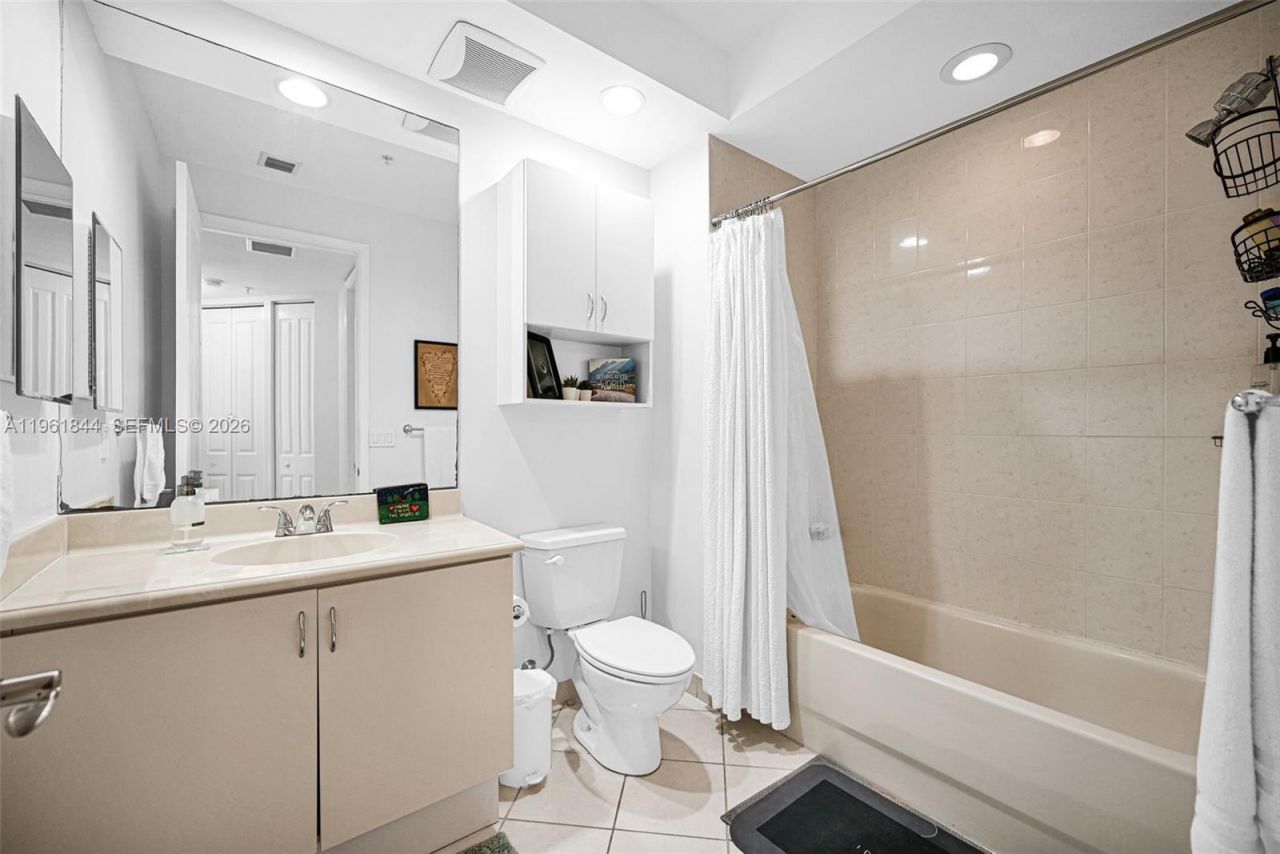 2901 NW 126th Ave, Unit 2-318, Sunrise, FL 33323 Photo