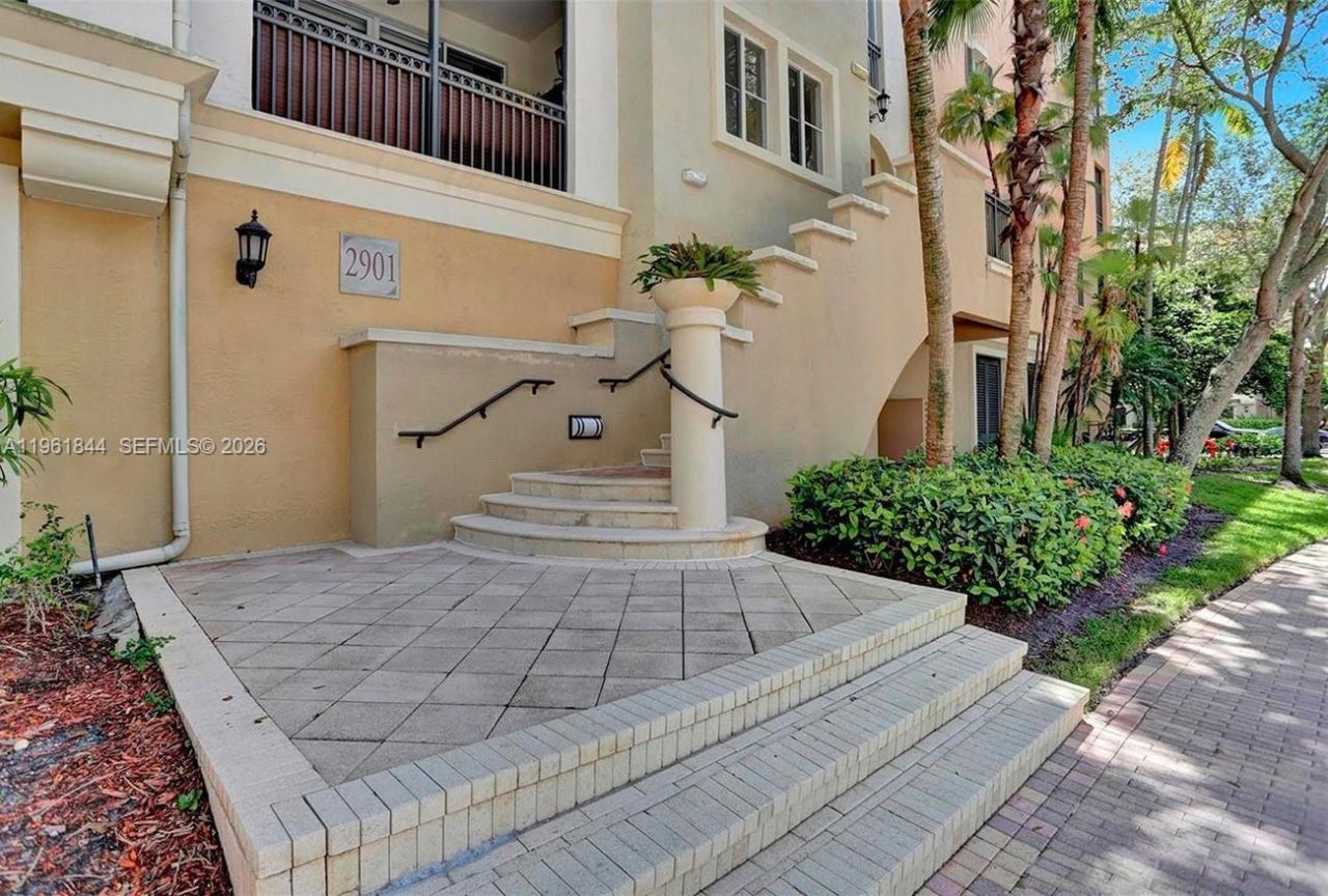 2901 NW 126th Ave, Unit 2-318, Sunrise, FL 33323 Photo