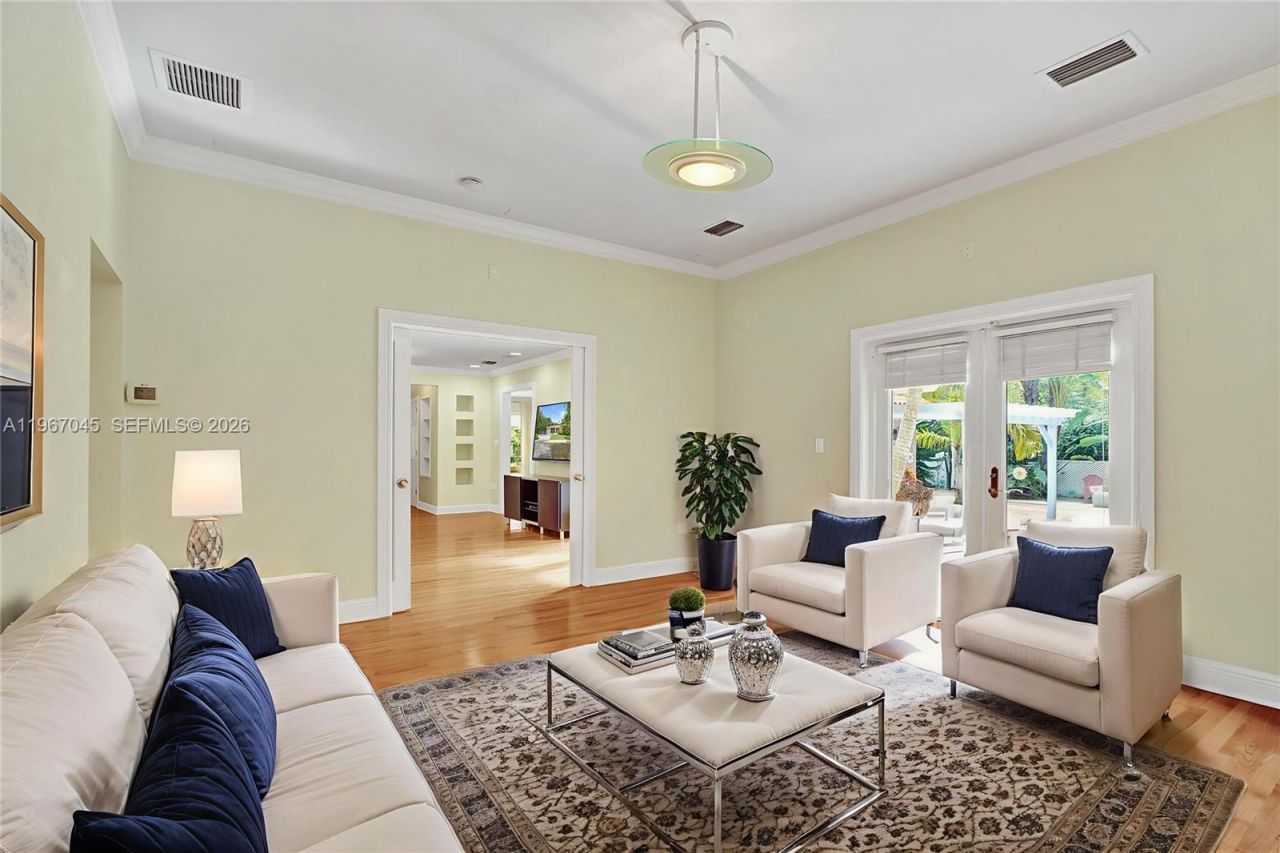 911 Mariana Ave, Coral Gables, FL 33134 Photo