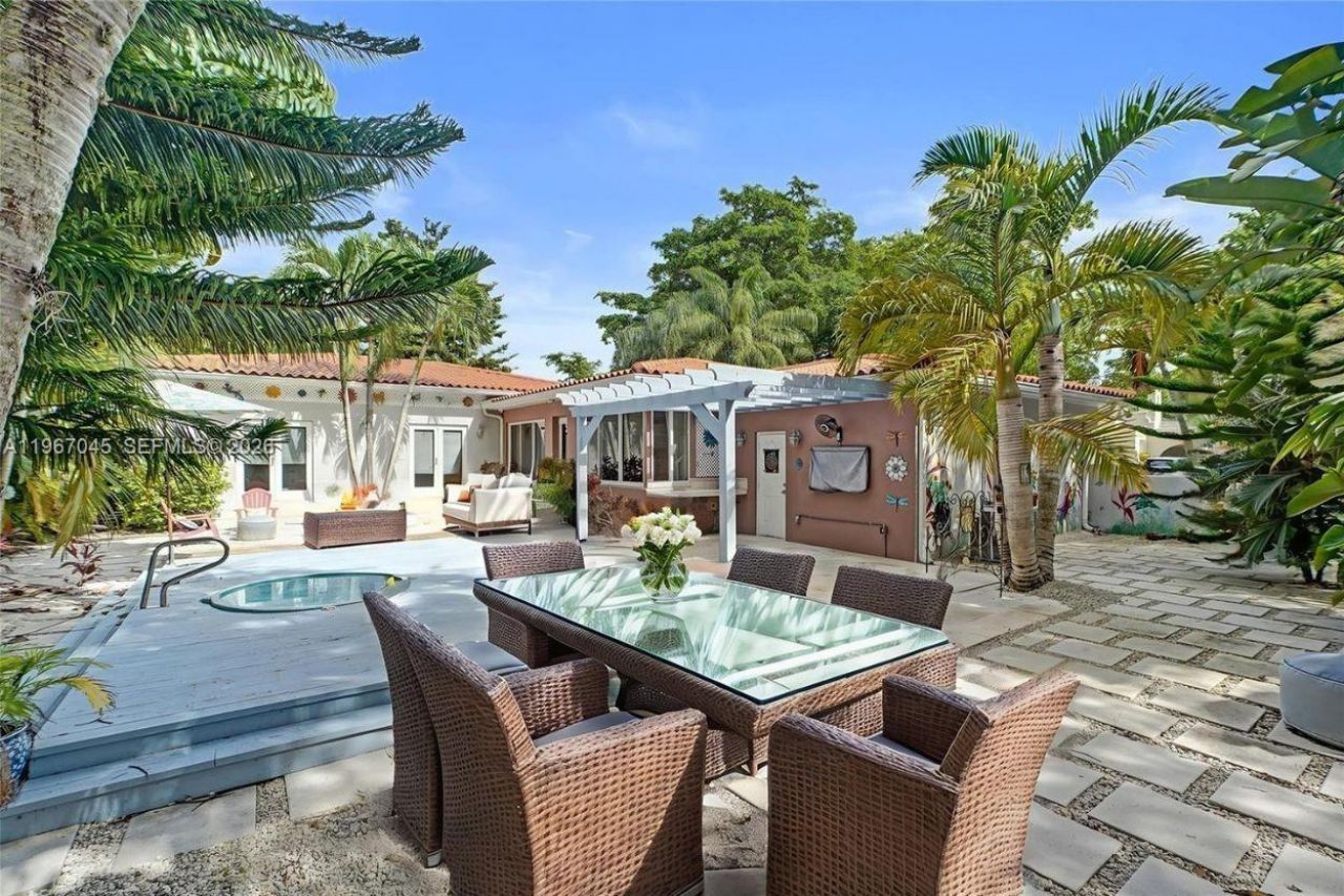 911 Mariana Ave, Coral Gables, FL 33134 Photo