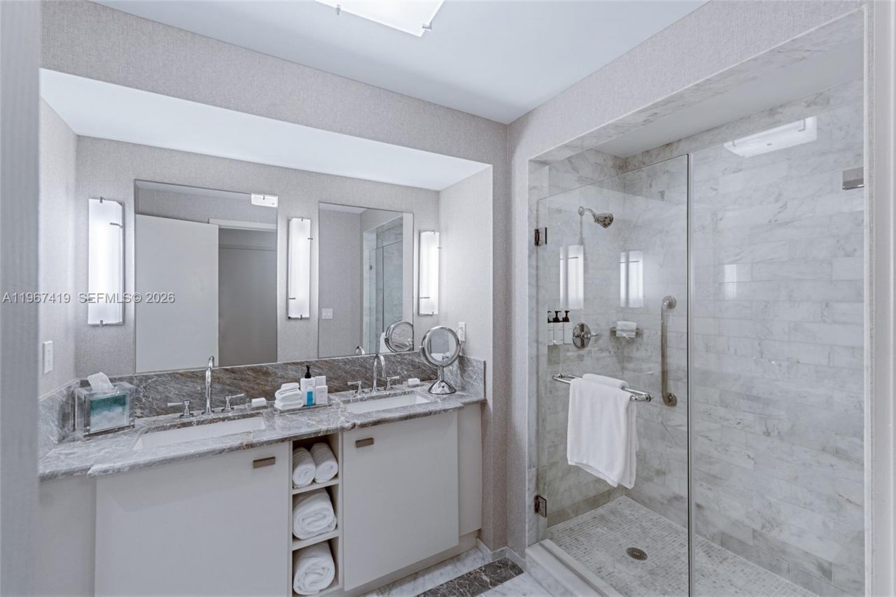 551 N Fort Lauderdale Beach Blvd , Unit H1212, Fort Lauderdale, FL 33304 Photo