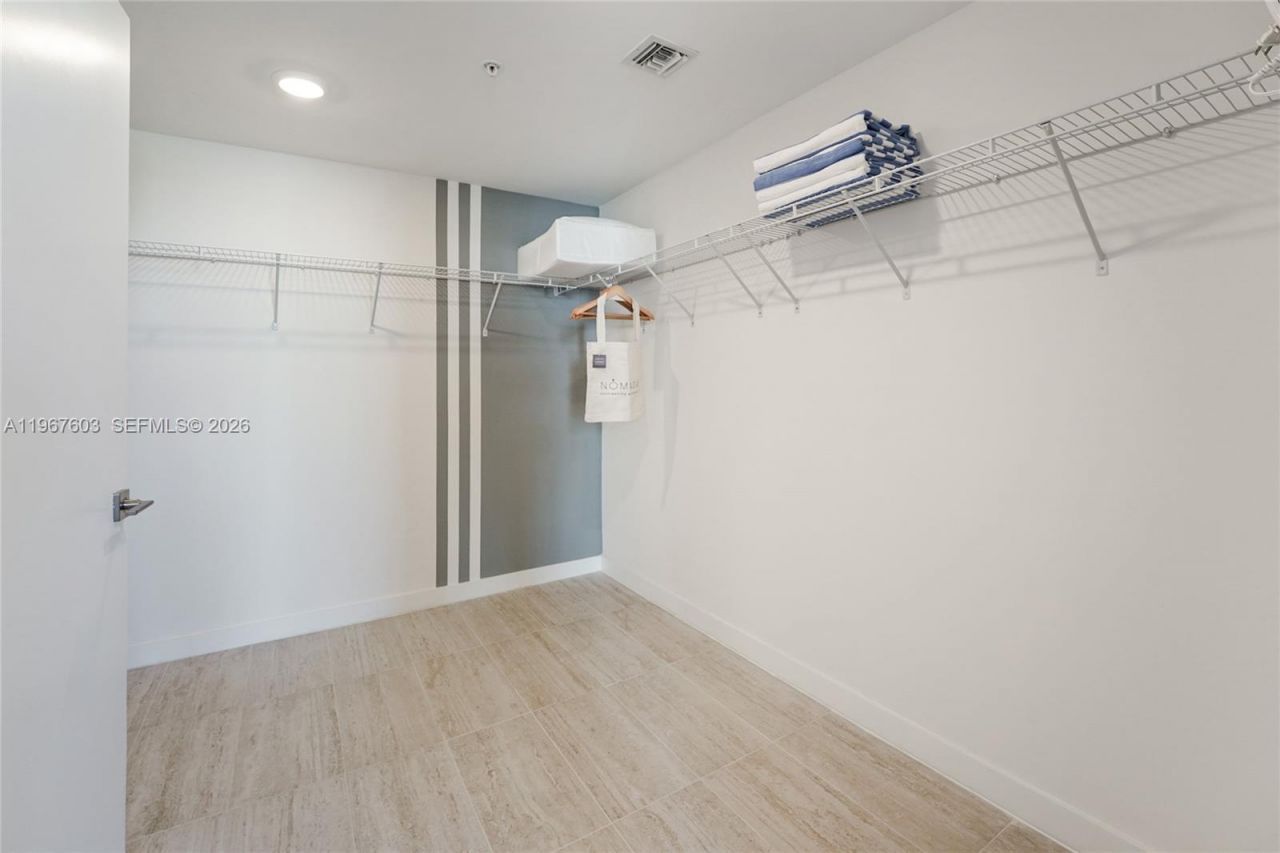 3900 Biscayne Blvd , Unit S-218, Miami, FL 33137 Photo