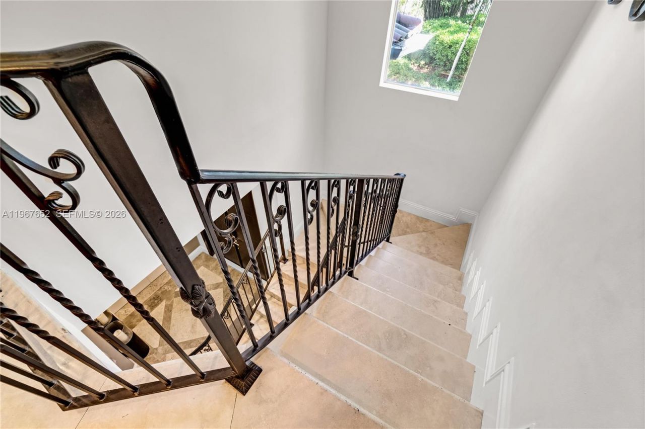 2752 Brickell Ct , Miami, FL 33129 Photo