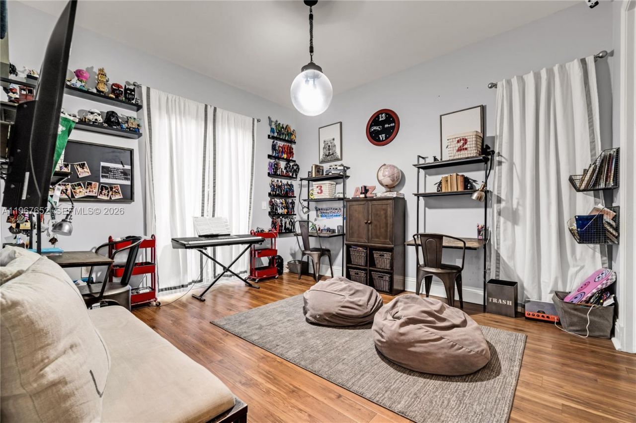 2752 Brickell Ct , Miami, FL 33129 Photo