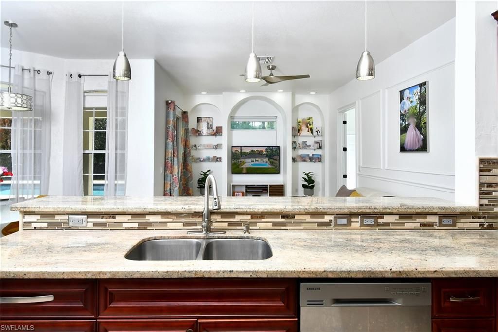 703 Cortez Ave, Lehigh Acres, FL 33972 Photo