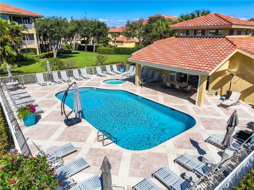 1840 Les Chateaux Blvd, Unit 302, Naples, FL 34109 Photo