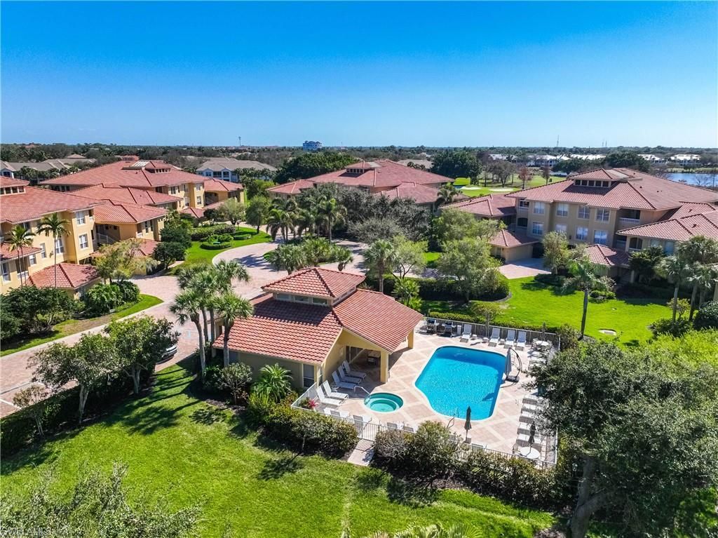 1840 Les Chateaux Blvd, Unit 302, Naples, FL 34109 Photo