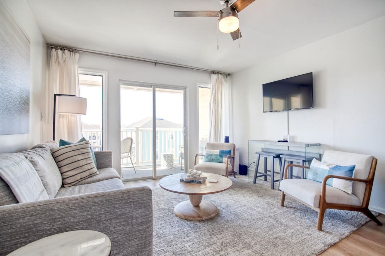 301 N Waccamaw Dr. Photo 10