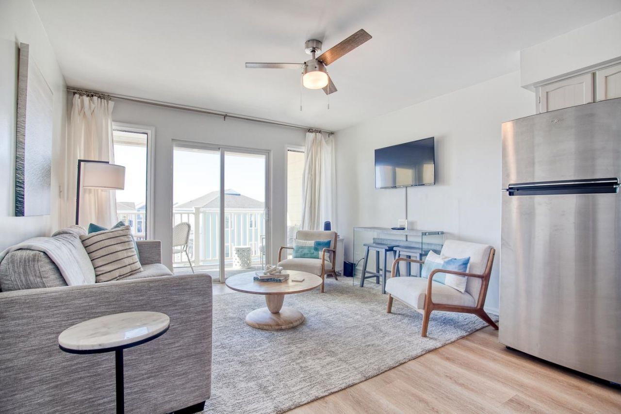 301 N Waccamaw Dr. Photo 11