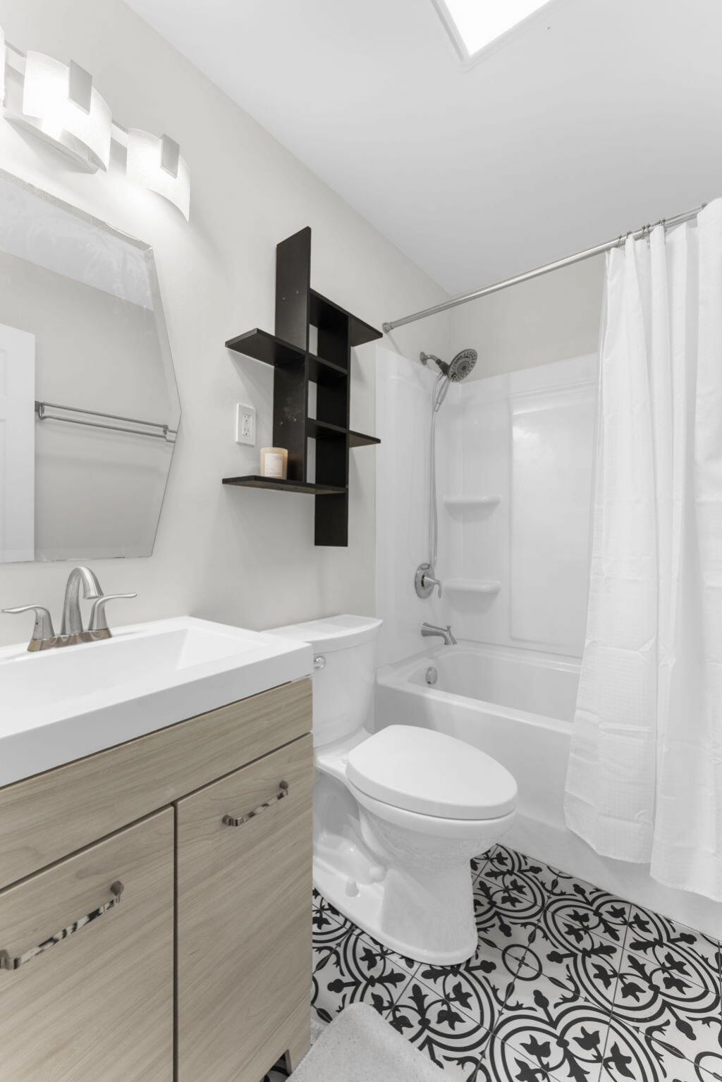 4973 Alpha Street Photo 30