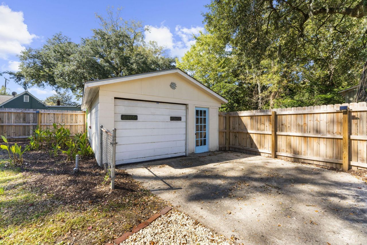 4973 Alpha Street Photo 34