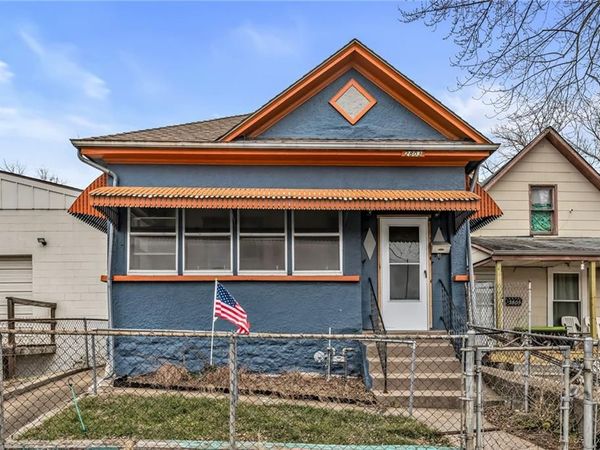 2803 Holly Street, Kansas City, MO 64108