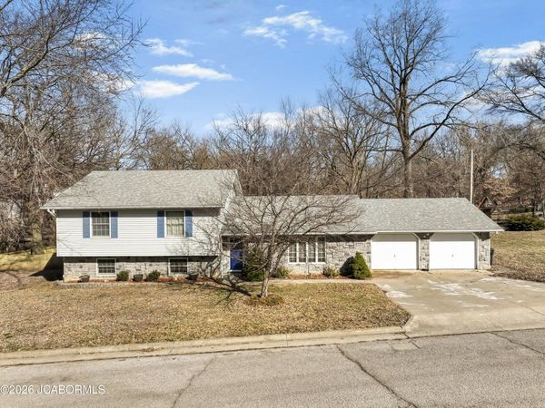 608 TERRACE DRIVE, California, MO 65018