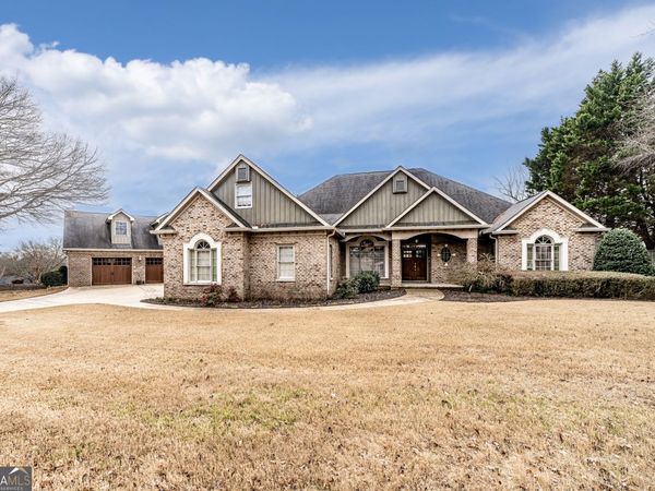 4 Bridgeview Drive SE, Rome, GA 30161
