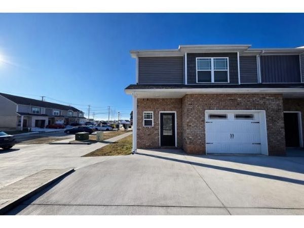 331 Fallow Cir, Clarksville, TN 37040