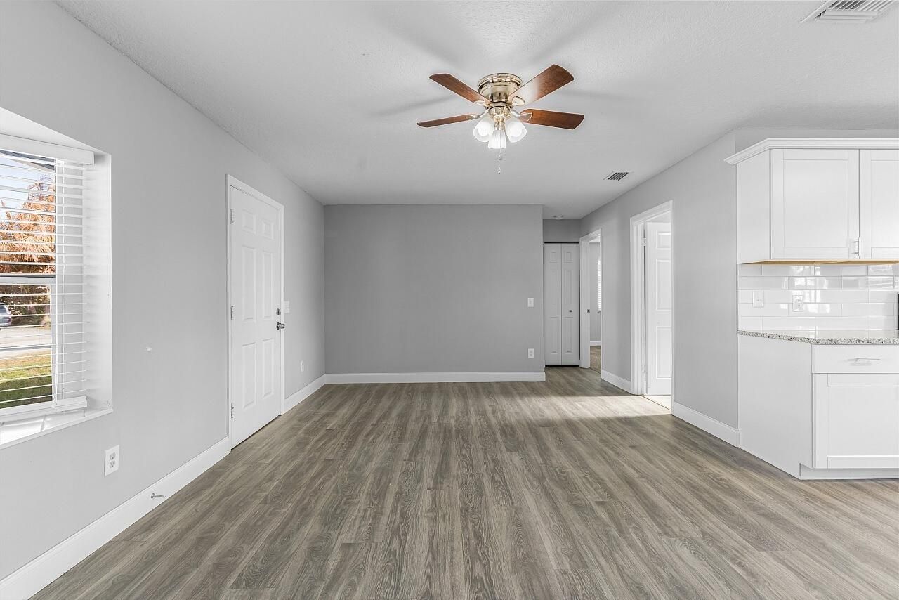 908 Landsdowne Drive, Sebastian, FL 32958 Photo