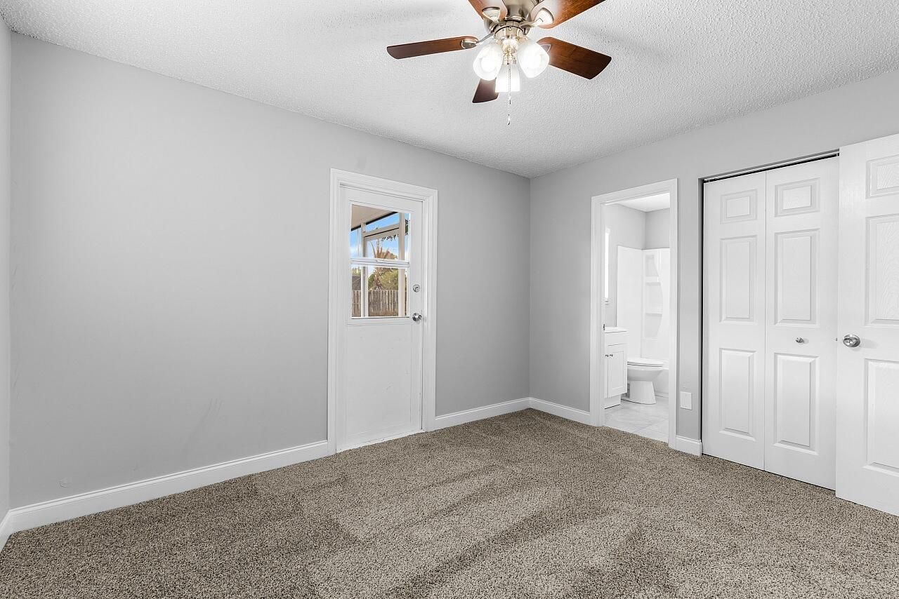 908 Landsdowne Drive, Sebastian, FL 32958 Photo