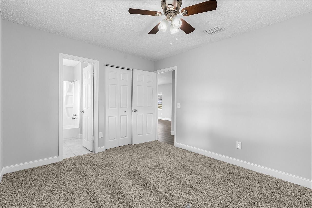 908 Landsdowne Drive, Sebastian, FL 32958 Photo