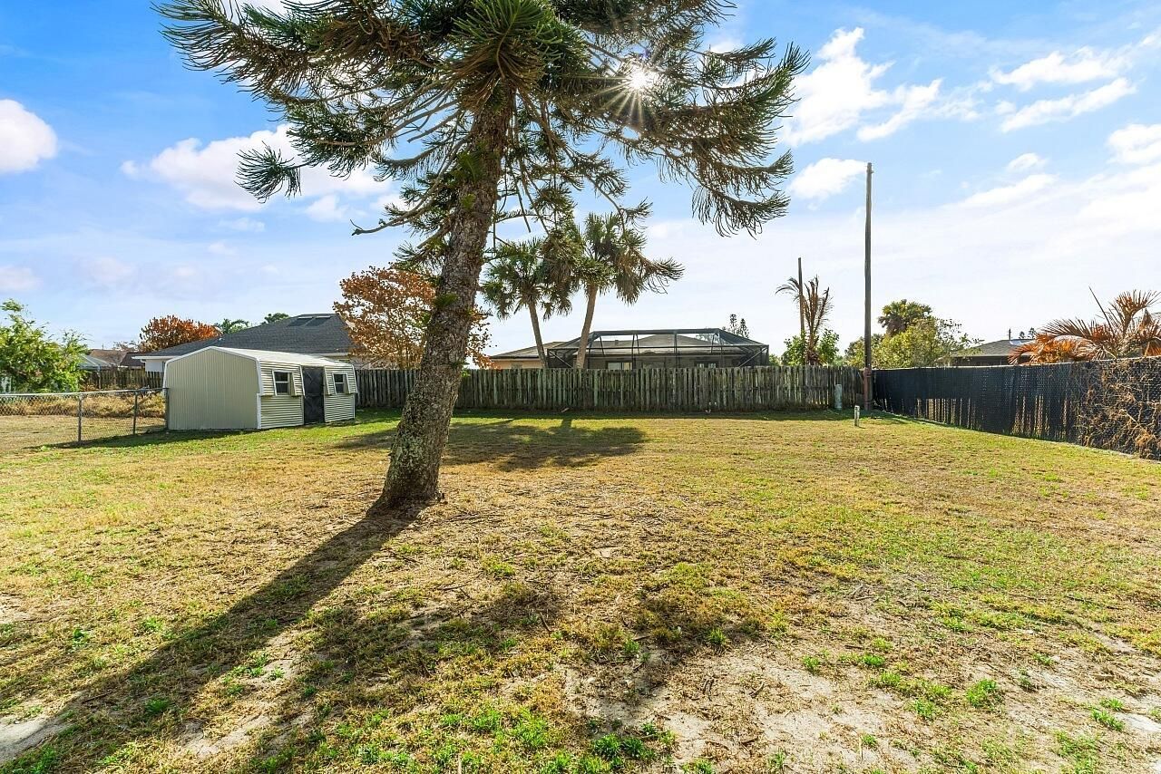 908 Landsdowne Drive, Sebastian, FL 32958 Photo