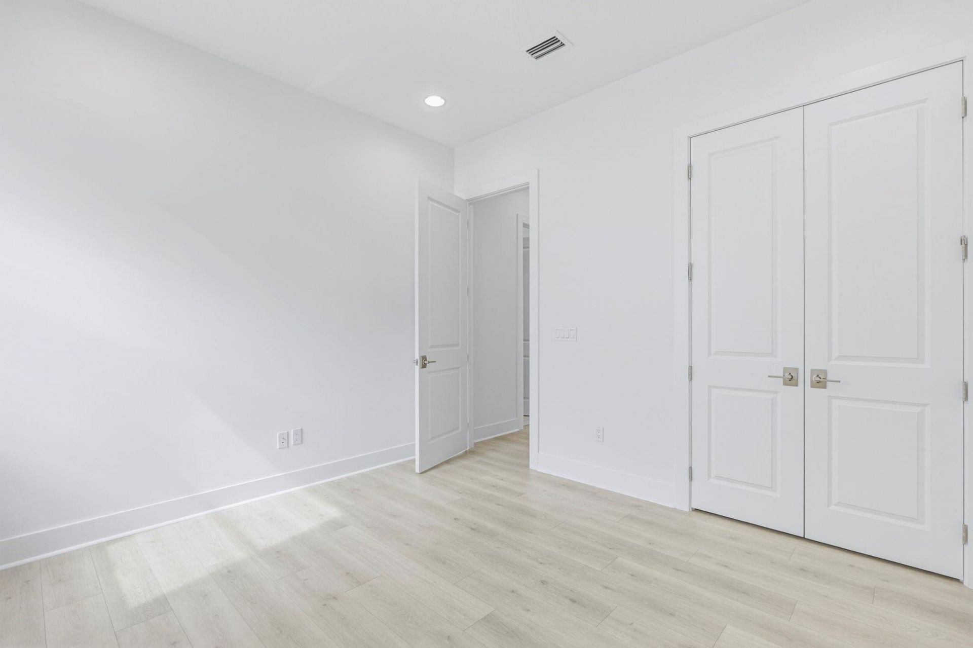 13199 Artisan Circle, Palm Beach, FL 33418 Photo