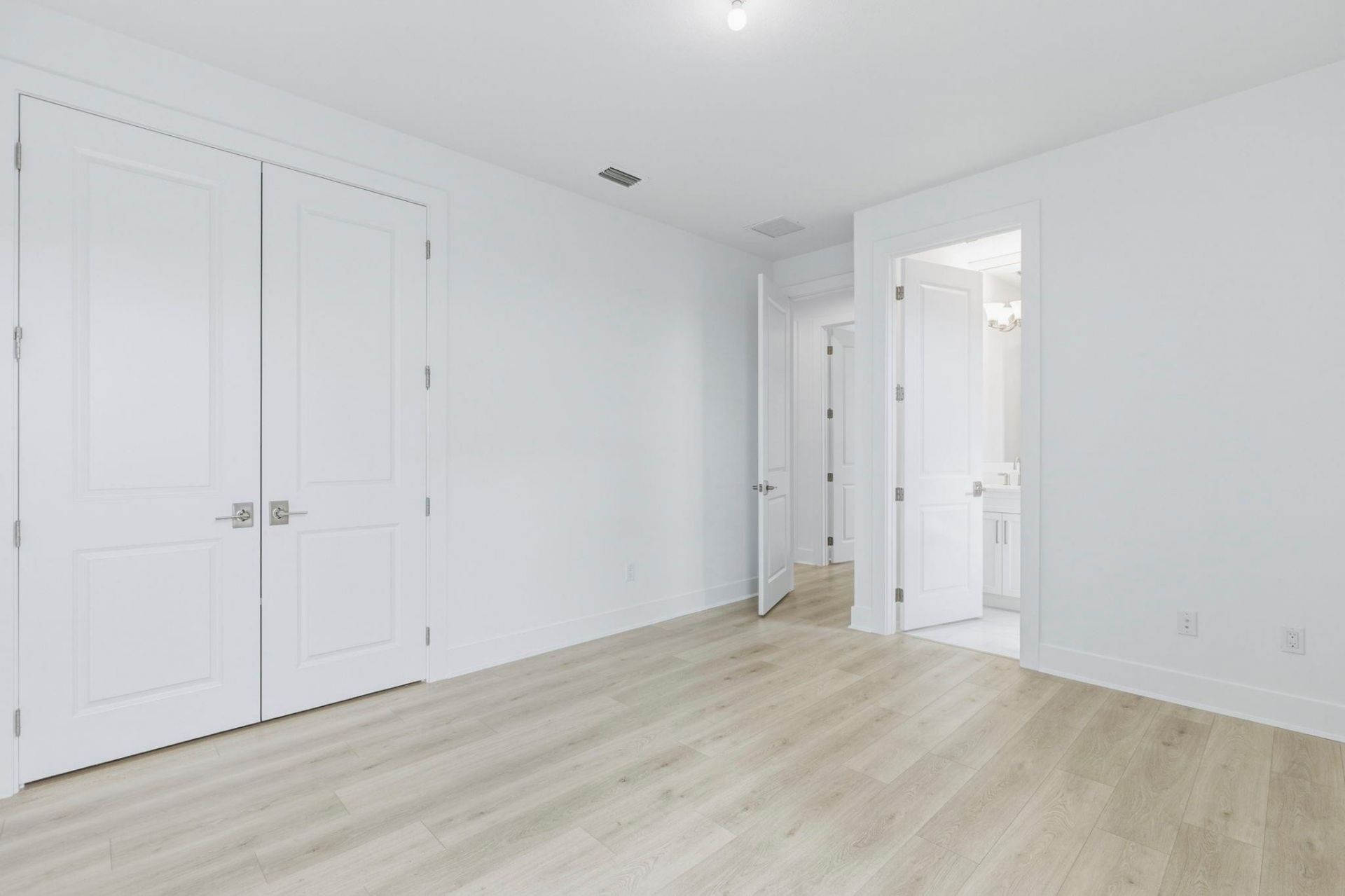 13199 Artisan Circle, Palm Beach, FL 33418 Photo