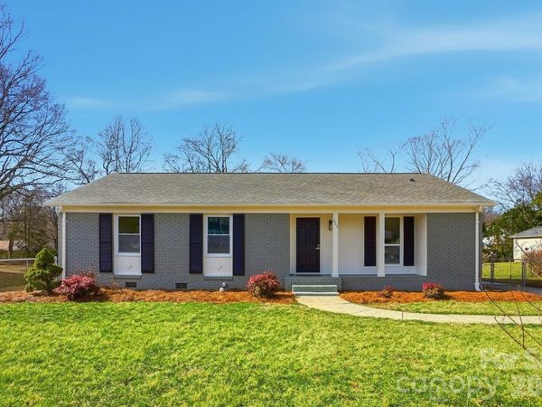 311 Red Roan Place, Charlotte, NC 28215