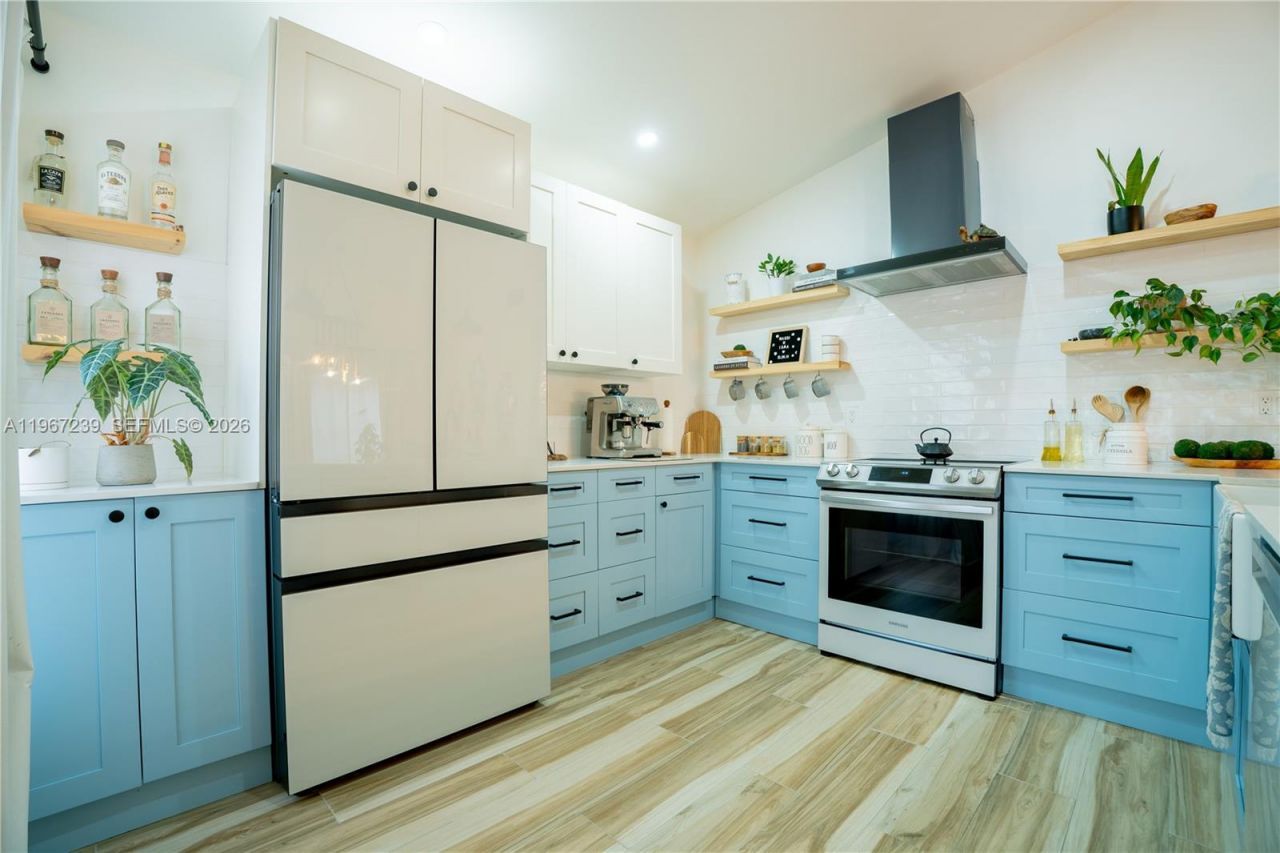 17235 NW 7th St, Pembroke Pines, FL 33029 Photo