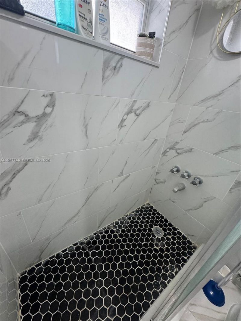 1300 Lincoln Rd, Unit F506, Miami Beach, FL 33139 Photo