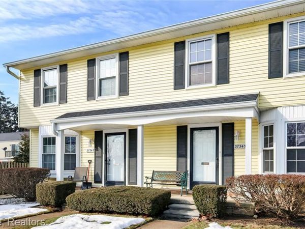 37345 Glenbrook Drive, Clinton Twp, MI 48036