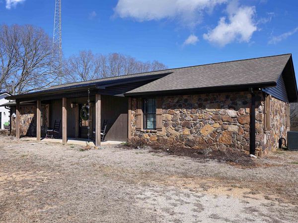 19300 Hwy 20, Waterloo, AL