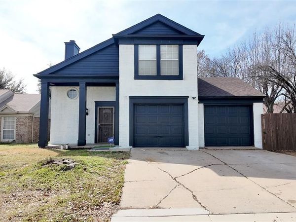 518 Nightshade Drive, Arlington, TX 76018