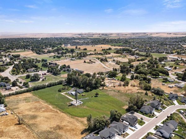 4981 S Five Mile, Boise, ID 83709