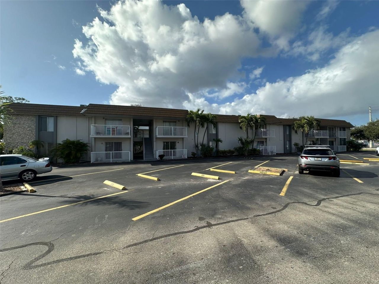 1830 Maravilla Avenue, Unit 309, Fort Myers, FL 33901 Photo