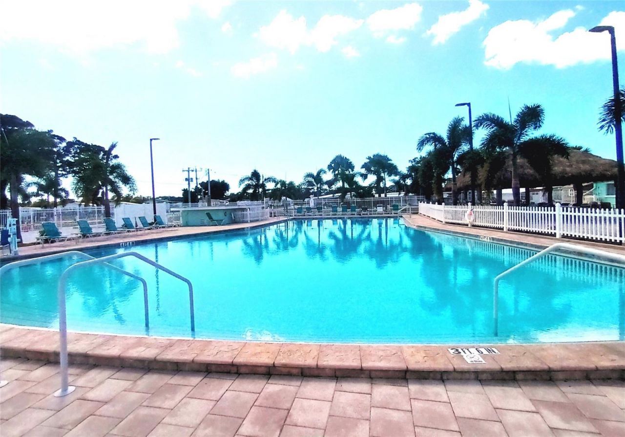 1862 Palm Springs Street, Sarasota, FL 34234 Photo