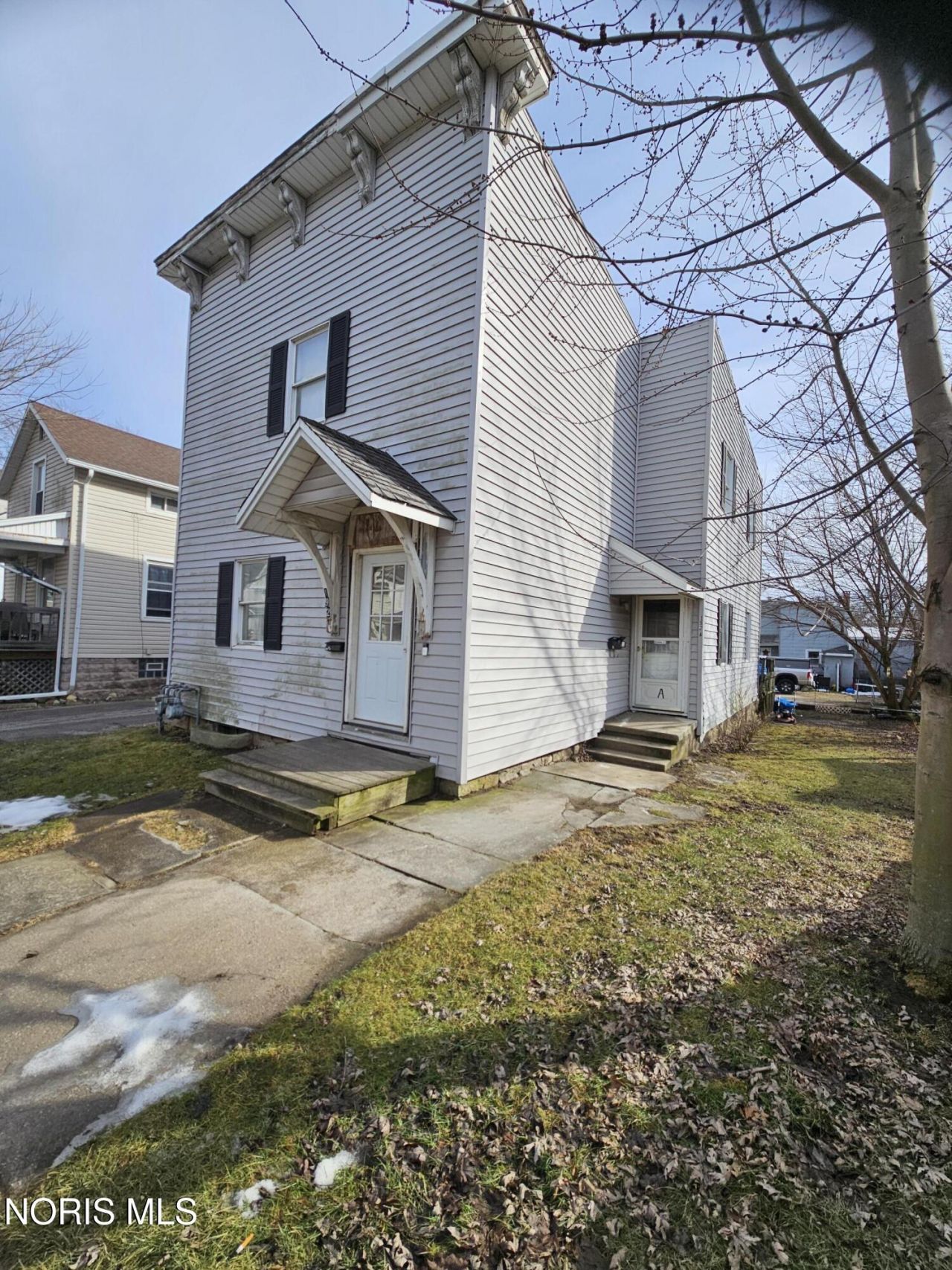 192 E Perry Street, Tiffin, OH 44883 Main Photo