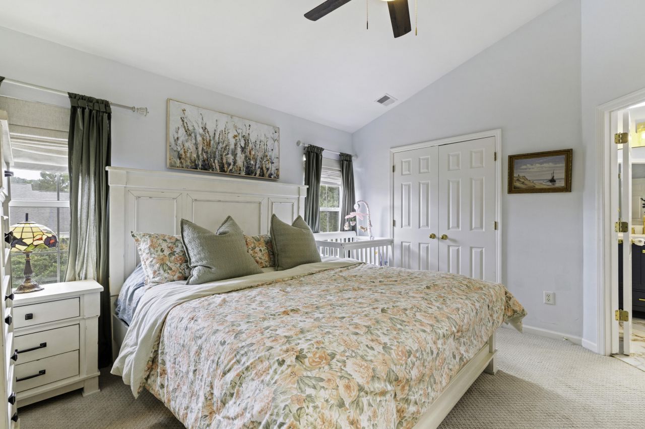 2064 Bancroft Lane Photo 20