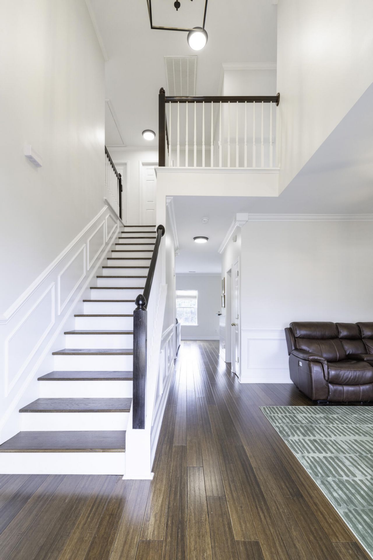 2064 Bancroft Lane Photo 4