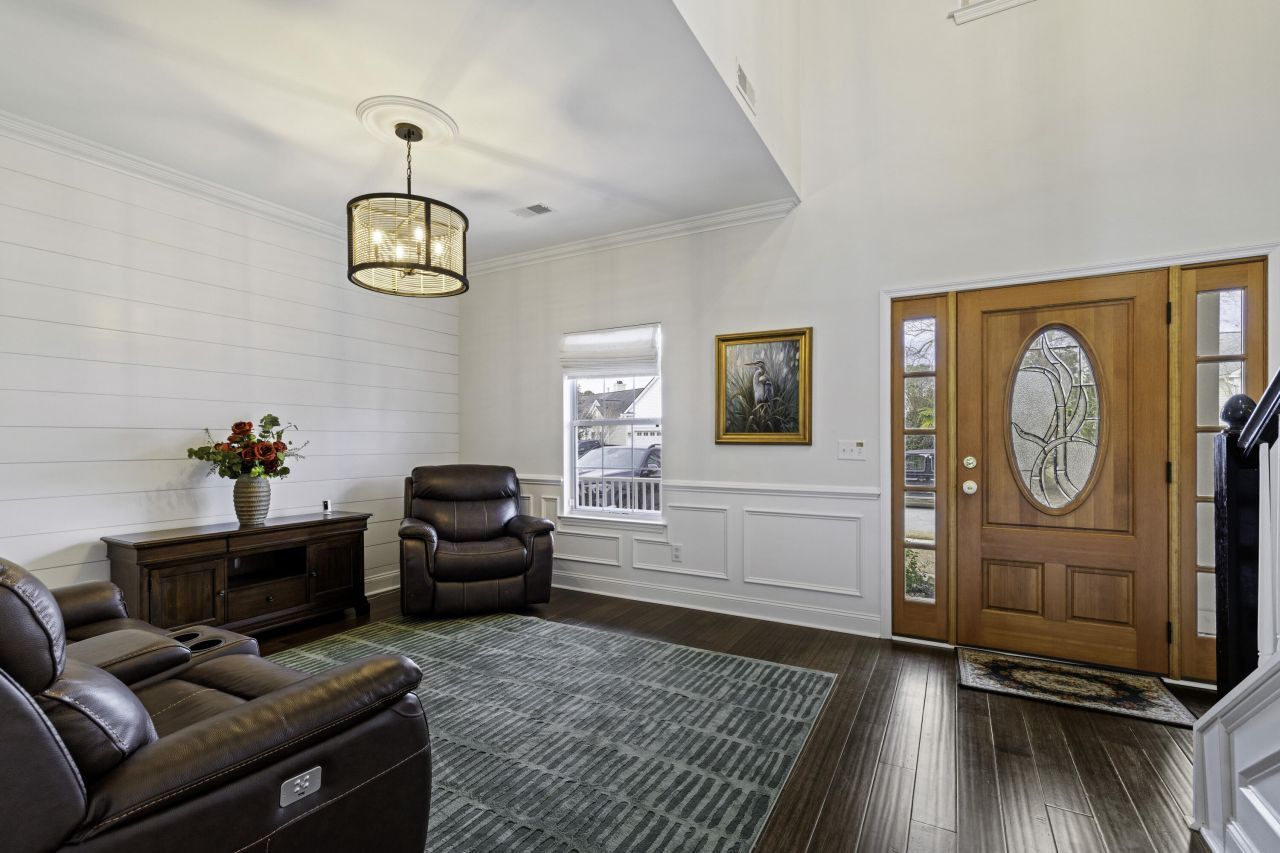 2064 Bancroft Lane Photo 7