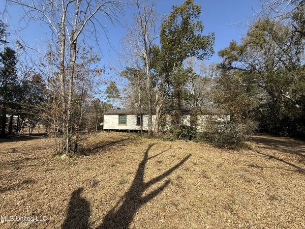 9007 Orange Lake Road, Moss Point, MS 39562