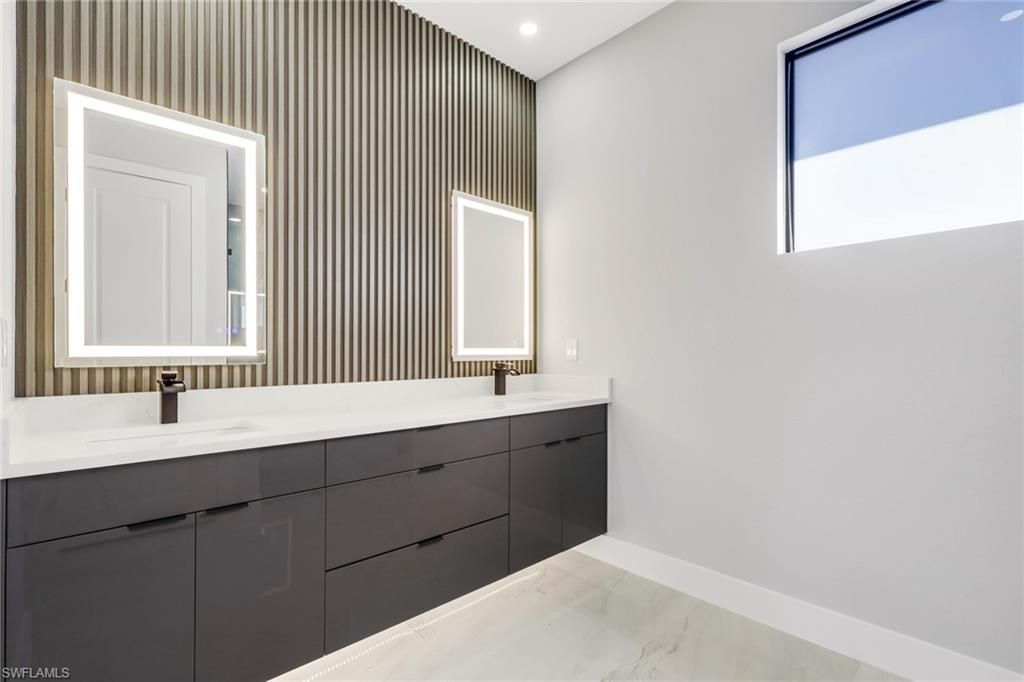 13 NW 5th Ter, Cape Coral, FL 33993 Photo