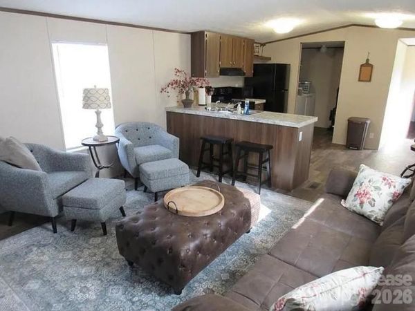 3182 Pea Ridge Road , Mill Spring, NC 28756