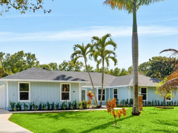 6578 146th Road N, Palm Beach Gardens, FL 33418